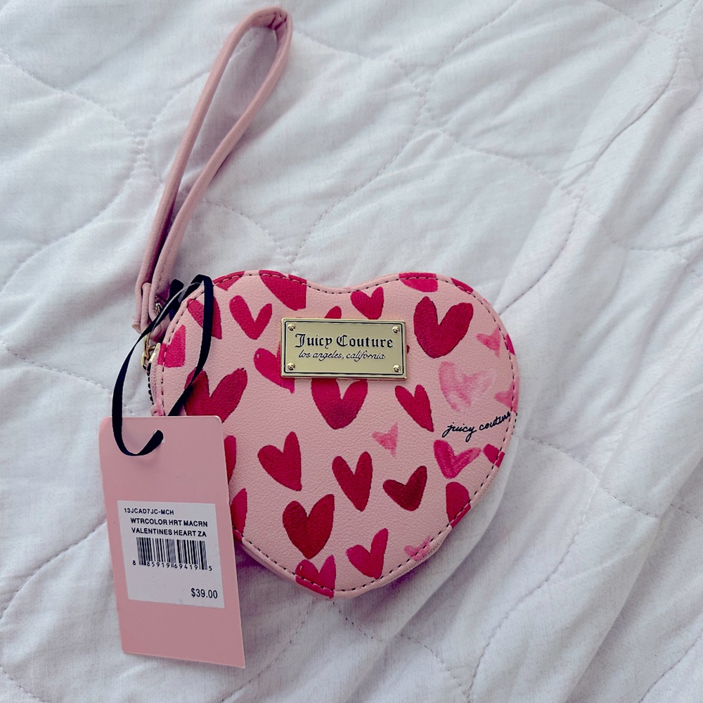 Juicy Couture - WaterColor Heart print heart shaped wristlet wallet